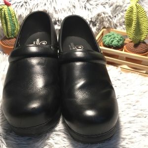 Sketchers for Work women’s Slip Resistance Size 11